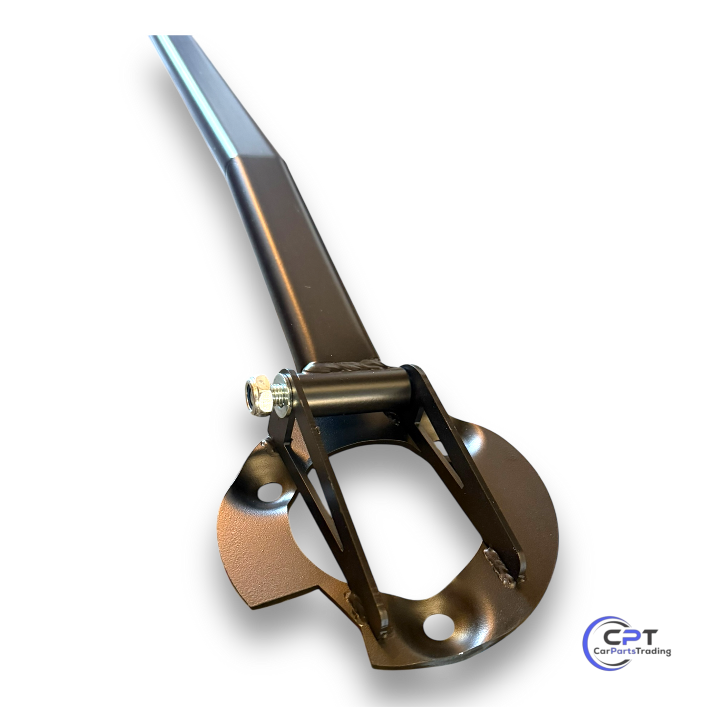 BMW E34 mit M50 Motor Domstrebe - Stabile Konstruktion zur Reduzierung von Karosserieverwindungen und Erhöhung der Straßenlage.