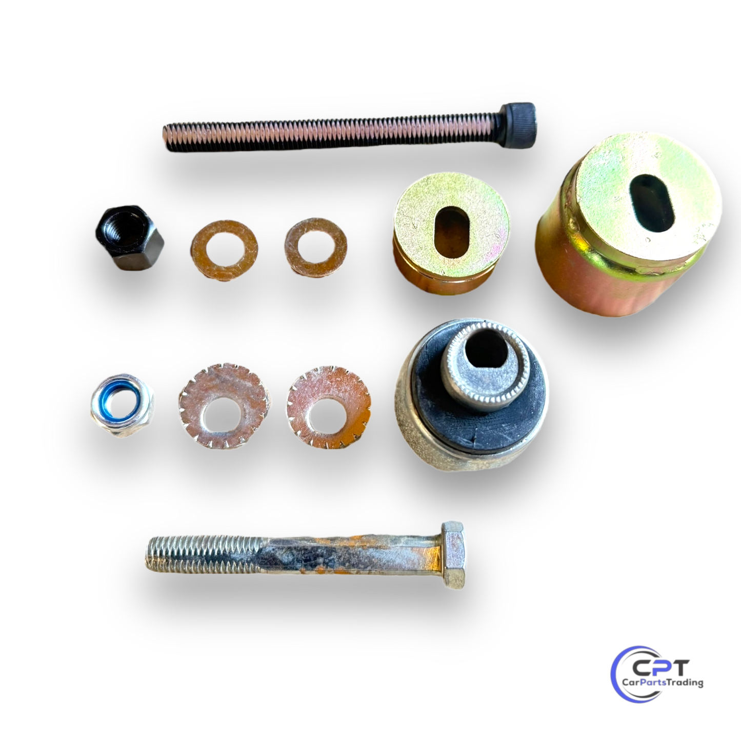 Einzelteilaufnahme eines Sturzeinstellungs-Kits - Gummibuchsen und Exzenterschrauben für eine optimale Fahrwerksabstimmung an der Hinterachse.