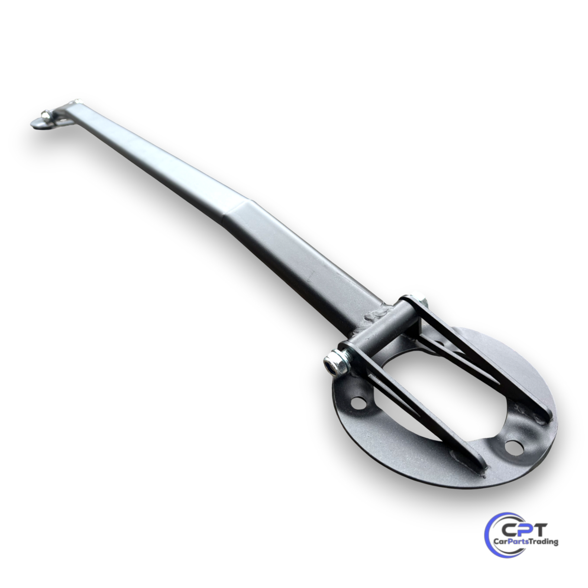 Nahaufnahme der passgenauen Domstrebe für die Vorderachse eines BMW E34 – hochwertige Verarbeitung für optimale Steifigkeit