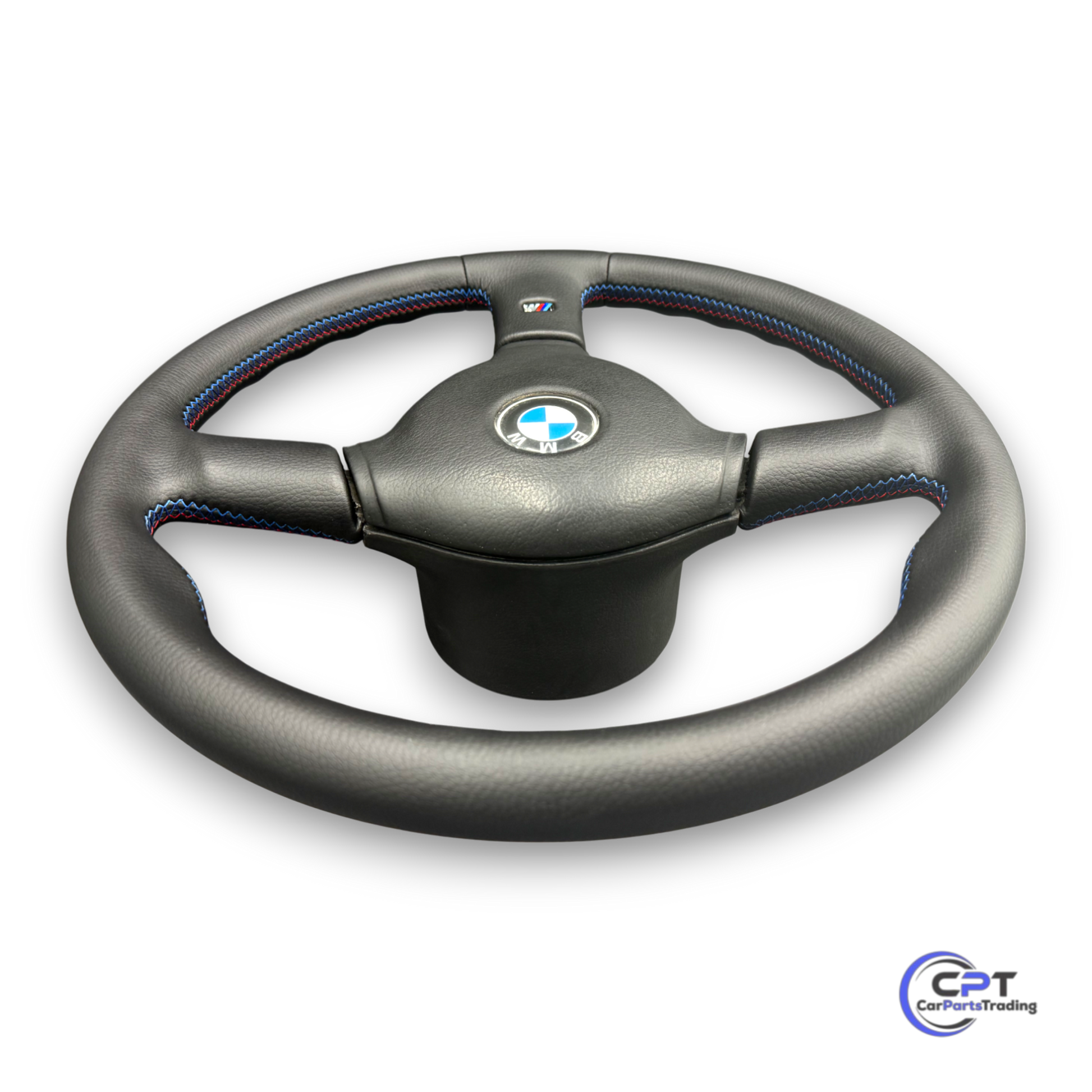 Detailansicht M Technik 2 Lenkrad – originalgetreu neu bezogen für E30, E28, E32, E34, E24

