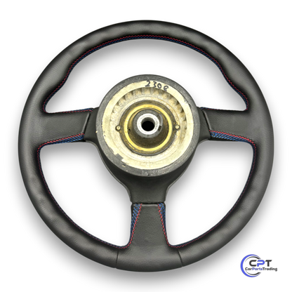 M Technik II Lenkrad für BMW Youngtimer – 385mm, M-Farbnähte, passend für E24, E28, E30

