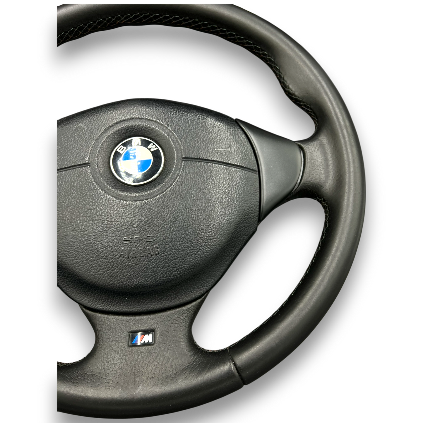 BMW E38 und E39 Facelift M Technik Lenkrad in der näheren Ansicht von rechts